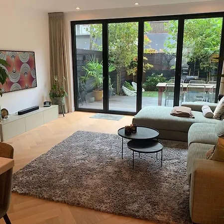 Luxe 10-persoons Appartement! * Ámsterdam