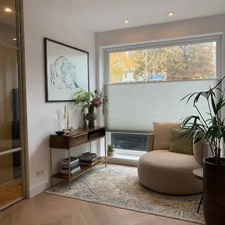 아파트 Luxe 10-persoons Appartement! *